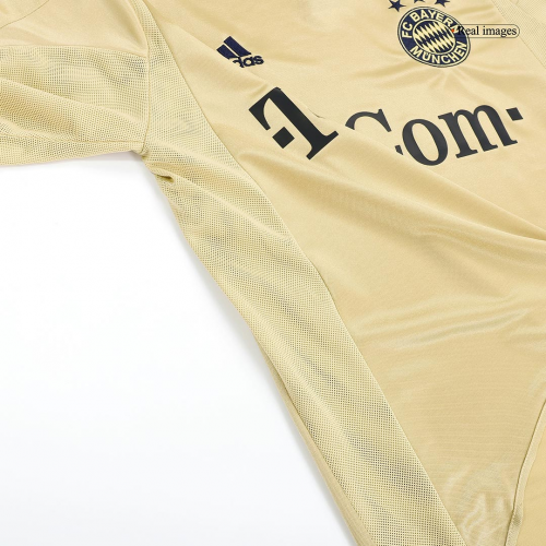 Retro Bayern Munich Away Jersey 2004/05