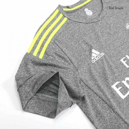 Retro Real Madrid Away Jersey 2015/16