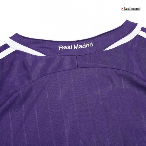 Retro Real Madrid Third Jersey 2006/07