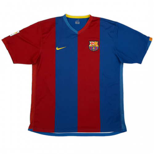 Ronaldinho #10 Barcelona Retro Home Jersey 2006/07